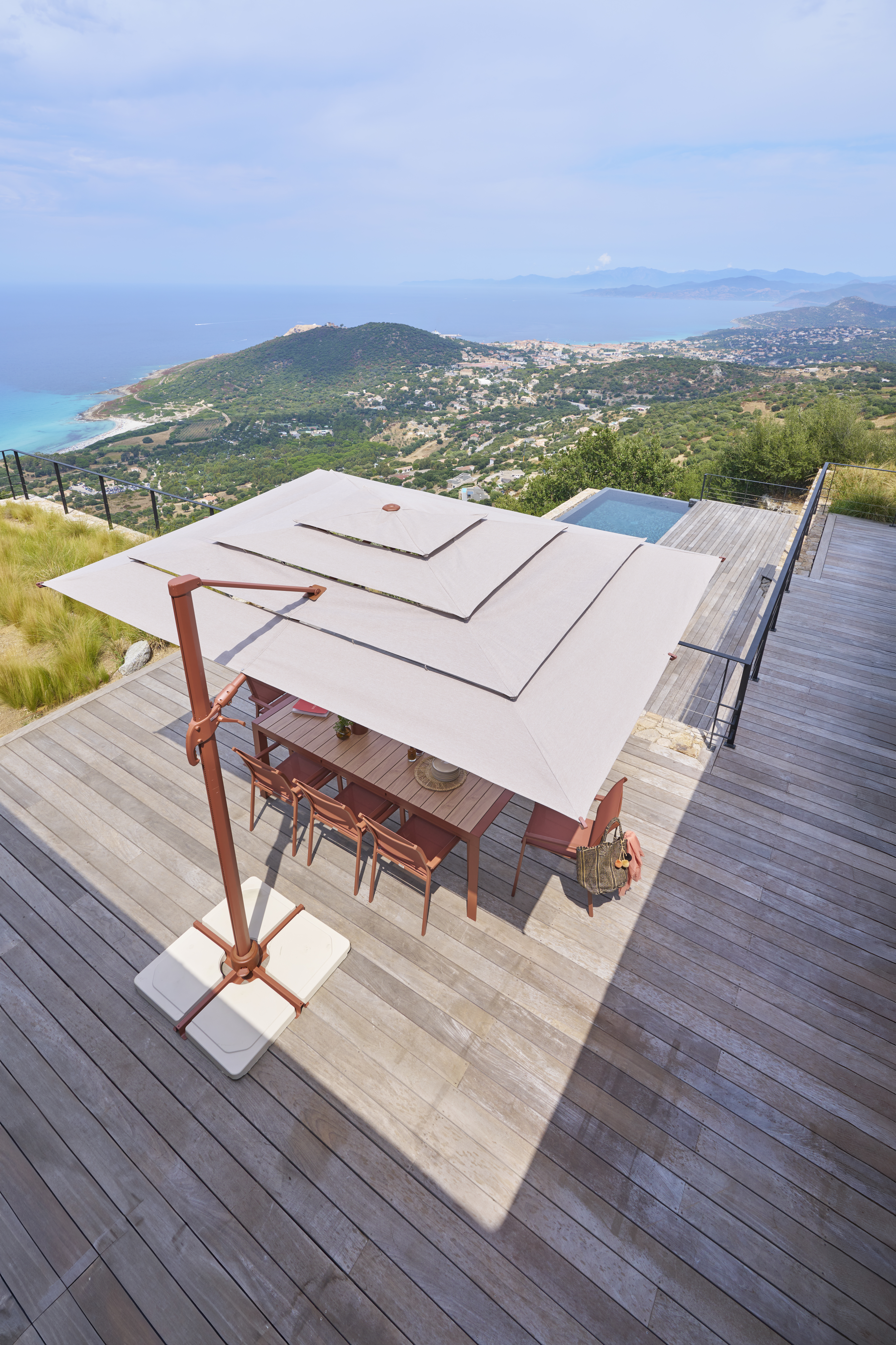 197160I-165297F-Melhia-2